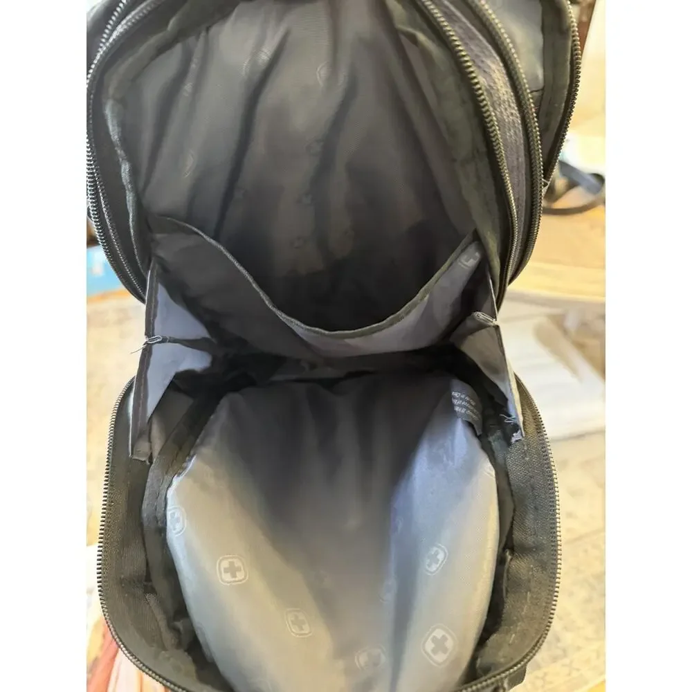 SWISSGEAR SA1092 VERTICAL BOARDING BAG ADJUSTABLE STRAP BLACK/GRAY Travel